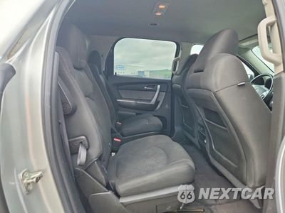 Zdjęcie 17 z 24 samochodu: 2010 GMC ACADIA SLE VIN:1GKLRLED4AJ182429 - miniatura