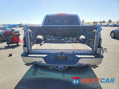 Zdjęcie 6 z 12 samochodu: 2010 TOYOTA TUNDRA CREWMAX SR5 VIN:5TFEY5F13AX096355 - miniatura
