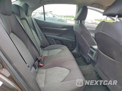 Zdjęcie 10 z 12 samochodu: 2018 TOYOTA CAMRY LE VIN:4T1B11HK0JU091911 - miniatura