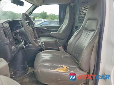 Zdjęcie 7 z 13 samochodu: 2014 CHEVROLET EXPRESS G2500 VIN:1GCWGFCA6E1120139 - miniatura