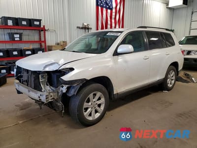 2013 TOYOTA HIGHLANDER PLUS 5TDBK3EH6DS226405 - główne zdjęcie licytacji z USA - miniatura