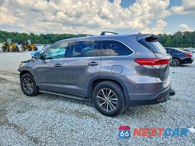 Drugie zdjęcie samochodu z przodu: 2018 TOYOTA HIGHLANDER XLE VIN:5TDJZRFH2JS536278 - miniatura