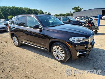 Czwarte zdjęcie samochodu z boku: 2015 BMW X5 XDRIVE50I VIN:5UXKR6C55F0J76820 - miniatura