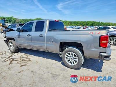 Drugie zdjęcie samochodu z przodu: 2017 CHEVROLET SILVERADO K1500 LT VIN:1GCVKREH4HZ215083 - miniatura