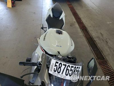 Piąte zdjęcie samochodu w środku: 2025 KAWASAKI ZX636 K VIN:JKBZXJJ1XSA018122 - miniatura