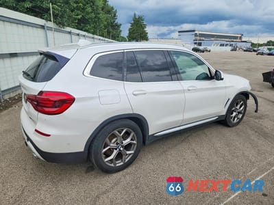 Trzecie zdjęcie samochodu z tyłu: 2021 BMW X3 XDRIVE30E VIN:5UXTS1C02M9H02476 - miniatura