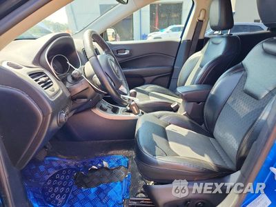 Zdjęcie 7 z 13 samochodu: 2018 JEEP COMPASS LATITUDE VIN:3C4NJDBB6JT115487 - miniatura