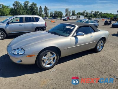 1999 JAGUAR XK8 SAJGX2049XC041200 - główne zdjęcie licytacji z USA - miniatura