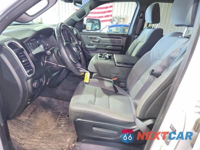 Zdjęcie 7 z 12 samochodu: 2023 RAM 1500 VIN:1C6SRFMT8PN554493 - miniatura