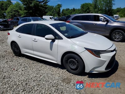 Czwarte zdjęcie samochodu z boku: 2021 TOYOTA COROLLA LE VIN:JTDEPMAE9MJ141765 - miniatura