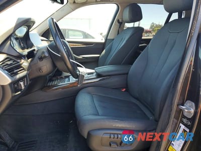 Zdjęcie 7 z 12 samochodu: 2014 BMW X5 SDRIVE35I VIN:5UXKR2C51E0H31319 - miniatura