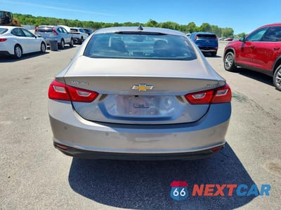 Zdjęcie 6 z 12 samochodu: 2023 CHEVROLET MALIBU LT VIN:1G1ZD5ST9PF173810 - miniatura