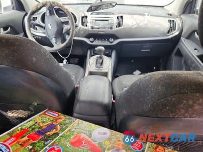 Zdjęcie 8 z 13 samochodu: 2016 KIA SPORTAGE LX VIN:KNDPB3AC7G7871983 - miniatura