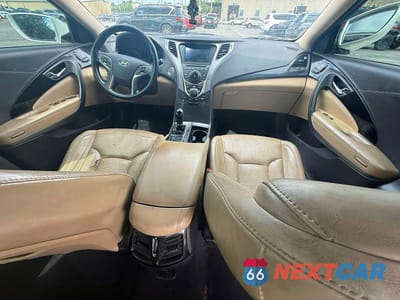 Zdjęcie 9 z 10 samochodu: 2013 HYUNDAI AZERA BASE VIN:KMHFG4JG8DA312524 - miniatura