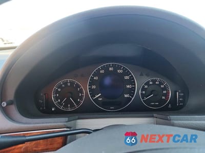 Zdjęcie 9 z 12 samochodu: 2003 MERCEDES-BENZ E 320 VIN:WDBUF65J73A220317 - miniatura