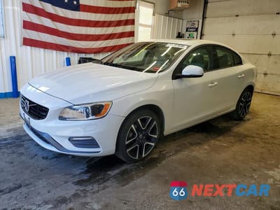 2018 VOLVO S60 DYNAMIC YV140MTL5J2453092 - główne zdjęcie licytacji z USA - miniatura