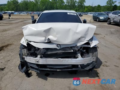 Piąte zdjęcie samochodu w środku: 2016 BMW 328 XI SULEV VIN:WBA8E3G57GNT78320 - miniatura