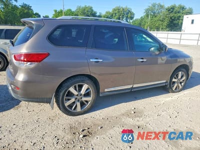 Trzecie zdjęcie samochodu z tyłu: 2013 NISSAN PATHFINDER S VIN:5N1AR2MM1DC674144 - miniatura