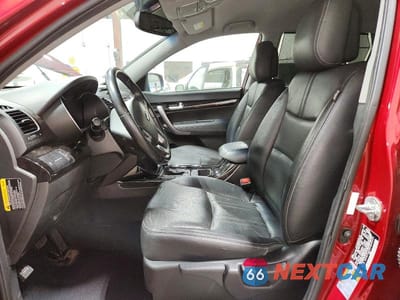 Zdjęcie 7 z 13 samochodu: 2015 KIA SORENTO LX VIN:5XYKT3A65FG640101 - miniatura