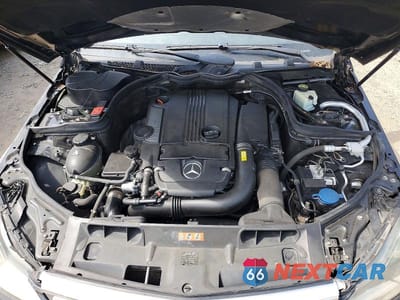 Zdjęcie 11 z 12 samochodu: 2012 MERCEDES-BENZ C 250 VIN:WDDGF4HBXCA622829 - miniatura