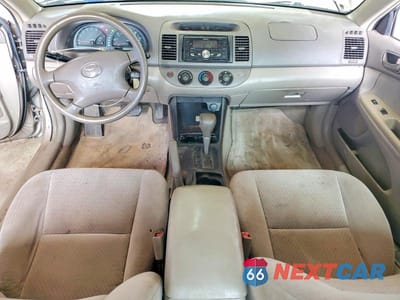 Zdjęcie 8 z 12 samochodu: 2003 TOYOTA CAMRY LE V6 VIN:4T1BF32K83U044845 - miniatura