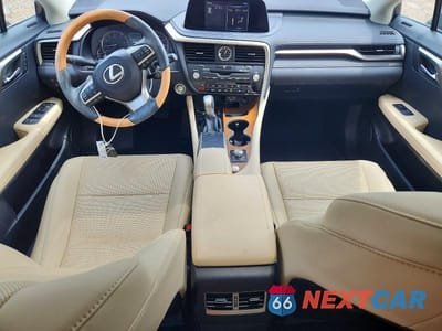 Zdjęcie 8 z 13 samochodu: 2021 LEXUS RX 350 VIN:2T2HZMAA1MC189241 - miniatura