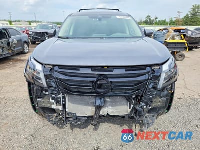Piąte zdjęcie samochodu w środku: 2025 NISSAN PATHFINDER SV VIN:5N1DR3BC1SC287457 - miniatura