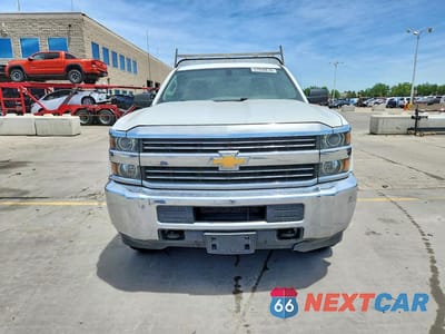 Piąte zdjęcie samochodu w środku: 2017 CHEVROLET SILVERADO C2500 HEAVY DUTY VIN:1GC0CUEG3HZ398137 - miniatura