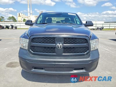 Piąte zdjęcie samochodu w środku: 2021 RAM 1500 CLASSIC TRADESMAN VIN:1C6RR6FG6MS551104 - miniatura