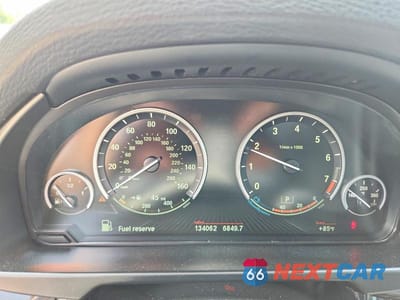 Zdjęcie 9 z 13 samochodu: 2015 BMW X5 XDRIVE35I VIN:5UXKR0C58F0P18361 - miniatura