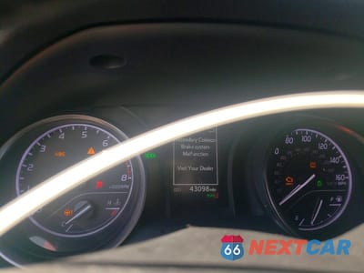Zdjęcie 9 z 12 samochodu: 2022 TOYOTA CAMRY SE VIN:4T1T11AK9NU618686 - miniatura