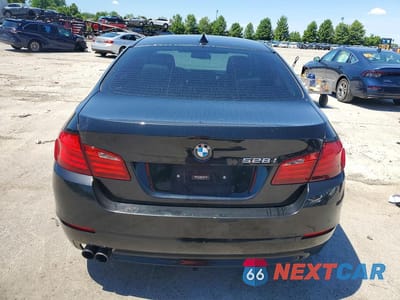 Zdjęcie 6 z 12 samochodu: 2012 BMW 528 XI VIN:WBAXH5C50CDW10521 - miniatura
