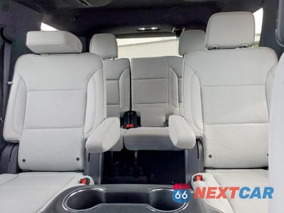 Zdjęcie 10 z 13 samochodu: 2025 CHEVROLET TAHOE K1500 PREMIER VIN:1GNS6SRD8SR106226 - miniatura