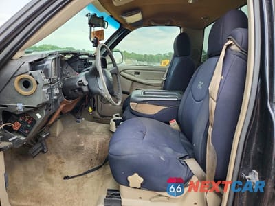 Zdjęcie 7 z 13 samochodu: 2002 GMC NEW SIERRA C1500 VIN:1GTEC14WX2Z155767 - miniatura