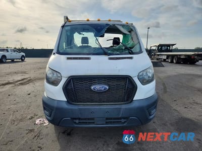 Piąte zdjęcie samochodu w środku: 2021 FORD TRANSIT T-350 VIN:1FDBW5Z86MKA84361 - miniatura