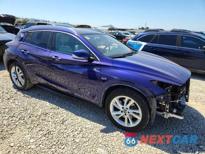Czwarte zdjęcie samochodu z boku: 2017 INFINITI QX30 BASE VIN:SJKCH5CP5HA031629 - miniatura