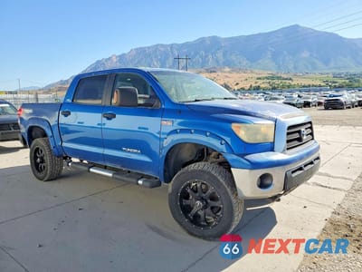 Czwarte zdjęcie samochodu z boku: 2007 TOYOTA TUNDRA CREWMAX SR5 VIN:5TBDV54117S457127 - miniatura