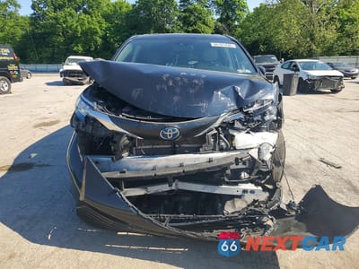 Piąte zdjęcie samochodu w środku: 2023 TOYOTA SIENNA XLE VIN:5TDYSKFC8PS077412 - miniatura