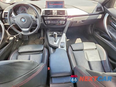 Zdjęcie 8 z 13 samochodu: 2018 BMW 330 XI VIN:WBA8D9C50JA614168 - miniatura