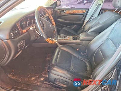 Zdjęcie 7 z 12 samochodu: 2007 JAGUAR XJ8 VIN:SAJWA71B17SH16795 - miniatura