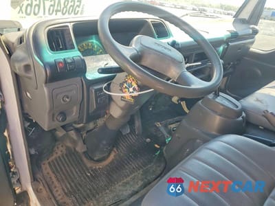 Zdjęcie 8 z 12 samochodu: 2005 ISUZU NQR VIN:JALE5B16357901771 - miniatura