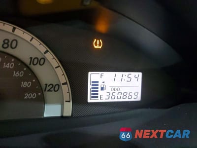 Zdjęcie 9 z 12 samochodu: 2008 TOYOTA YARIS S VIN:JTDBT923781264706 - miniatura