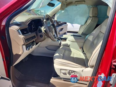 Zdjęcie 7 z 13 samochodu: 2021 GMC YUKON XL DENALI VIN:1GKS2JKL7MR199294 - miniatura