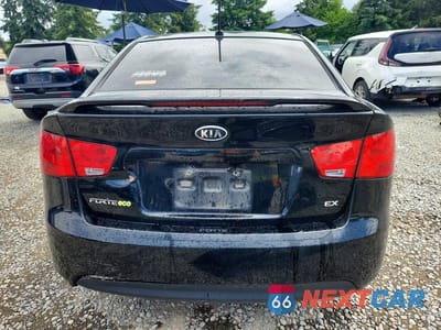 Zdjęcie 6 z 13 samochodu: 2012 KIA FORTE EX VIN:KNAFU4A24C5508062 - miniatura