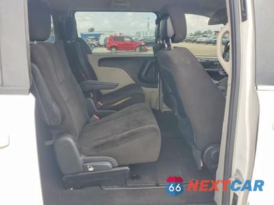 Zdjęcie 11 z 13 samochodu: 2012 DODGE GRAND CARAVAN SXT VIN:2C4RDGCG7CR284413 - miniatura