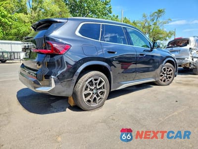 Trzecie zdjęcie samochodu z tyłu: 2026 BMW X1 XDRIVE28I VIN:WBX73EF09T5433577 - miniatura