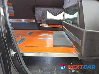 Zdjęcie 11 z 13 samochodu: 2017 CADILLAC XTS FUNERAL COACH VIN:2GEXG7U38H9500813 - miniatura
