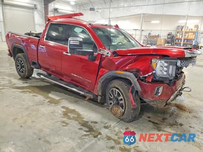 Czwarte zdjęcie samochodu z boku: 2022 GMC SIERRA K2500 DENALI VIN:1GT49REY6NF338372 - miniatura