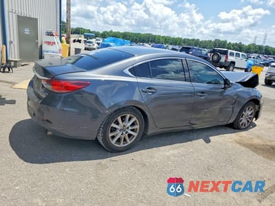 Trzecie zdjęcie samochodu z tyłu: 2016 MAZDA 6 SPORT VIN:JM1GJ1U51G1408888 - miniatura
