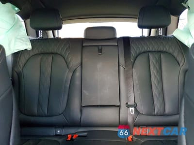 Zdjęcie 10 z 13 samochodu: 2026 BMW X5 XDRIVE50E VIN:5UX43EU09T9186801 - miniatura